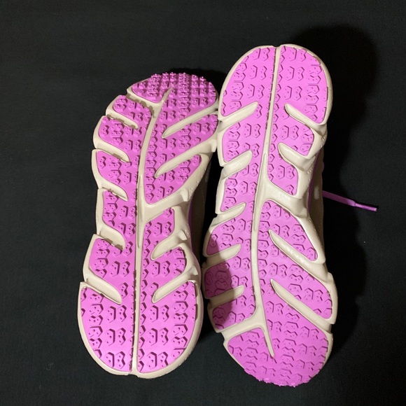 Perfect condition UA Micro G running shoe - Picture 5 of 5